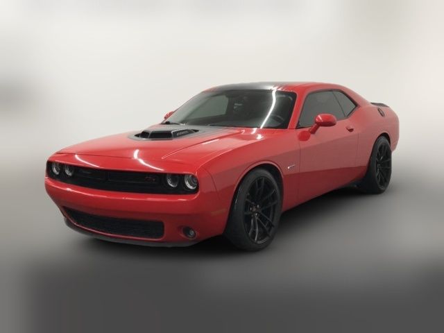 2016 Dodge Challenger R/T Shaker