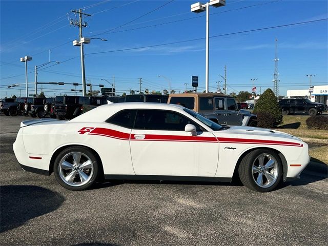 2016 Dodge Challenger R/T Plus