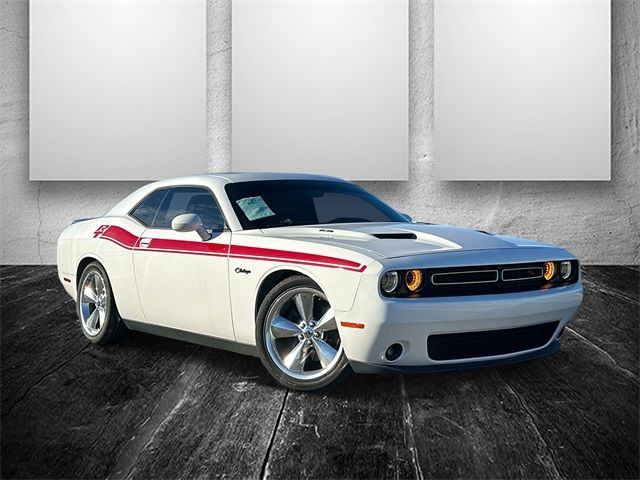 2016 Dodge Challenger R/T Plus