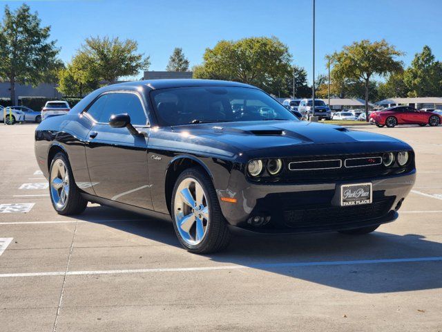 2016 Dodge Challenger R/T Plus