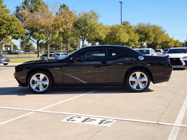 2016 Dodge Challenger R/T Plus