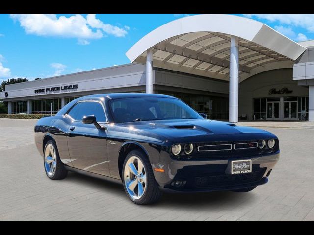 2016 Dodge Challenger R/T Plus