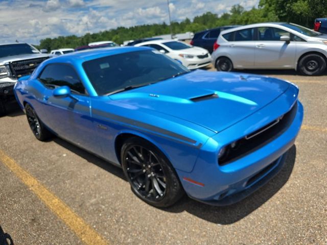 2016 Dodge Challenger R/T Plus