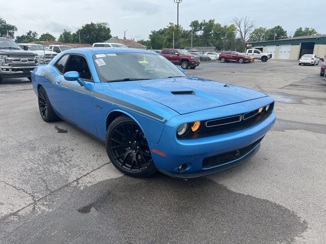 2016 Dodge Challenger R/T Plus