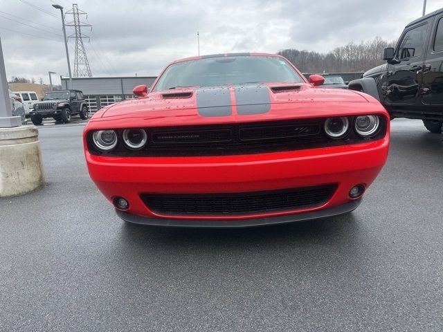 2016 Dodge Challenger R/T Plus