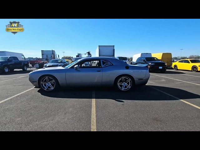 2016 Dodge Challenger R/T Plus