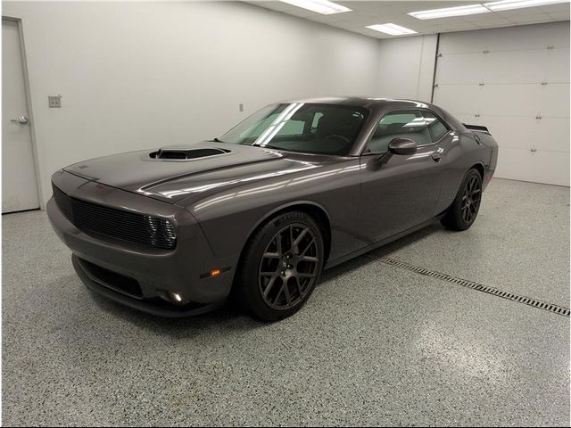 2016 Dodge Challenger R/T Shaker