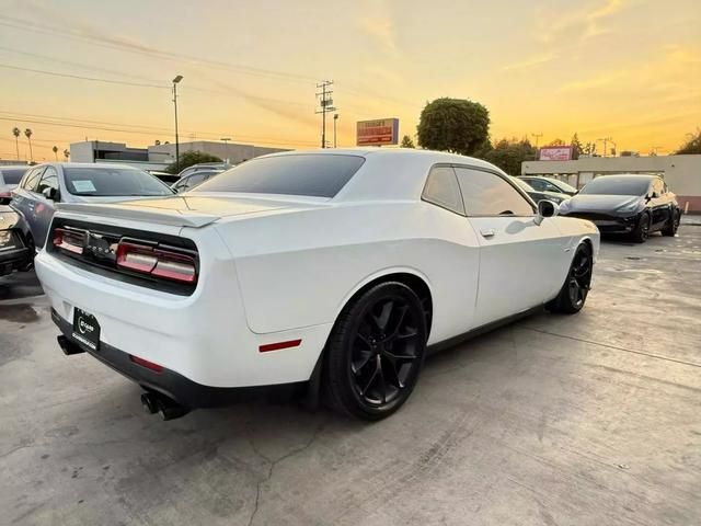 2016 Dodge Challenger R/T