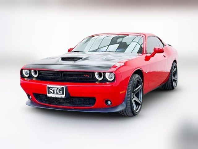 2016 Dodge Challenger R/T Plus