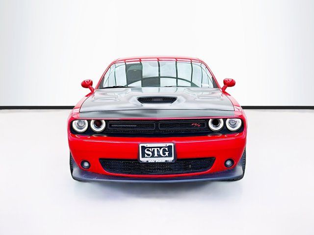 2016 Dodge Challenger R/T Plus