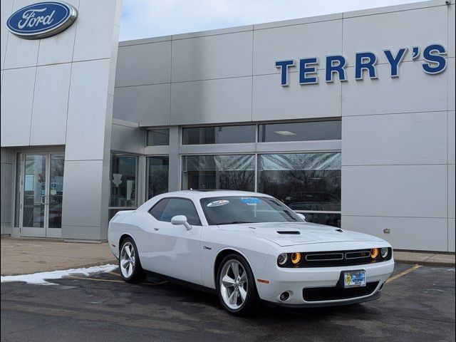 2016 Dodge Challenger R/T Plus