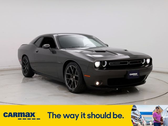 2016 Dodge Challenger R/T Plus