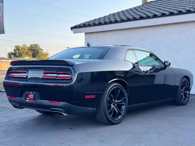 2016 Dodge Challenger R/T Plus