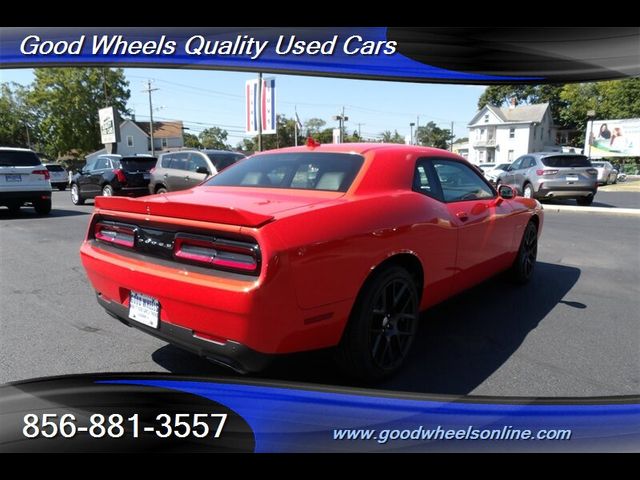 2016 Dodge Challenger R/T Plus