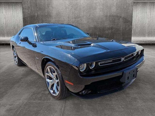 2016 Dodge Challenger R/T Plus