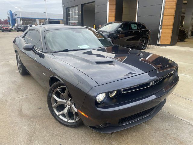 2016 Dodge Challenger R/T Plus