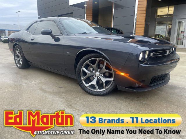 2016 Dodge Challenger R/T Plus