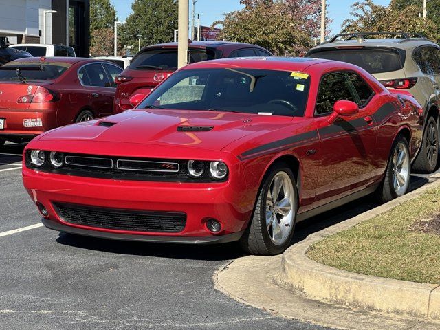 2016 Dodge Challenger R/T Plus