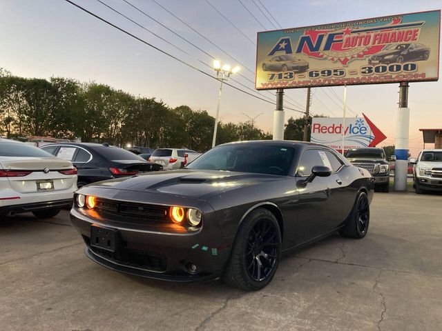 2016 Dodge Challenger R/T Plus