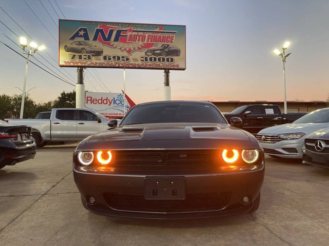 2016 Dodge Challenger R/T Plus