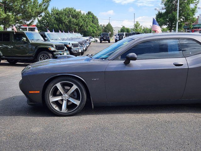 2016 Dodge Challenger R/T Plus Shaker