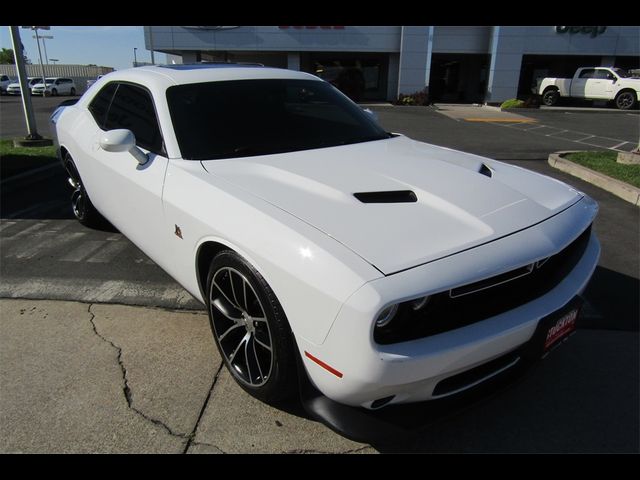 2016 Dodge Challenger R/T Scat Pack