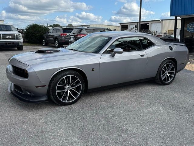 2016 Dodge Challenger 392 Hemi Scat Pack Shaker