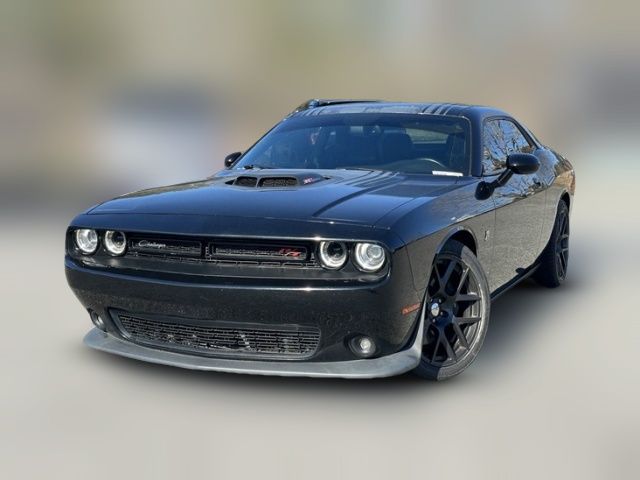 2016 Dodge Challenger 392 Hemi Scat Pack Shaker