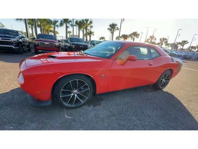 2016 Dodge Challenger R/T Scat Pack