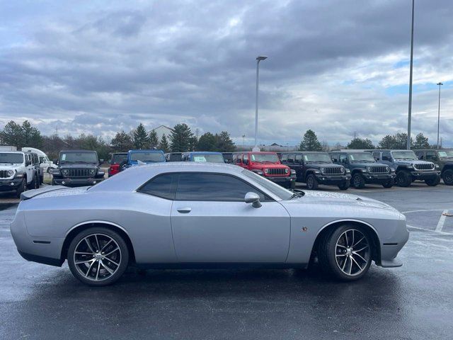 2016 Dodge Challenger R/T Scat Pack