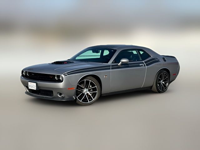 2016 Dodge Challenger 392 Hemi Scat Pack Shaker