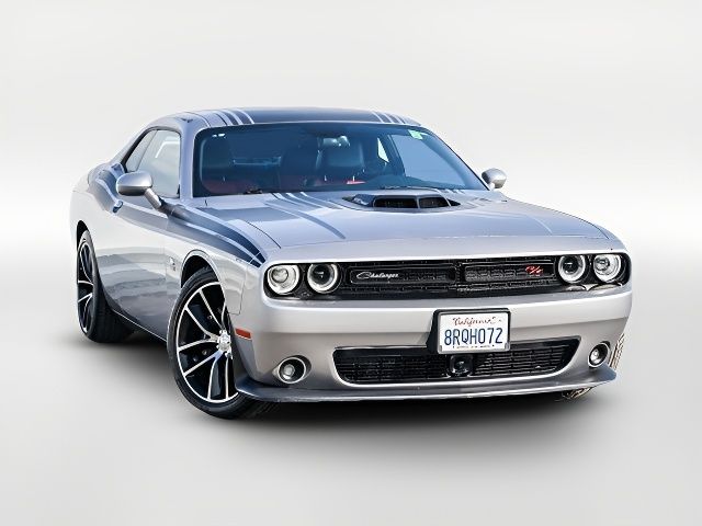 2016 Dodge Challenger 392 Hemi Scat Pack Shaker