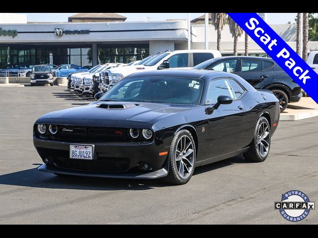 2016 Dodge Challenger 392 Hemi Scat Pack Shaker