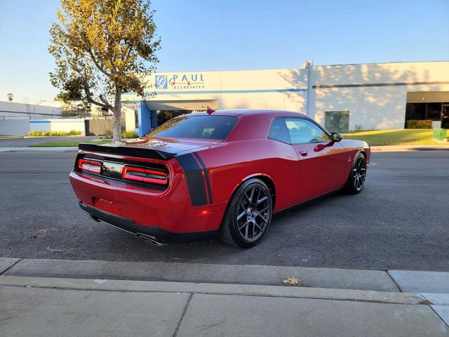 2016 Dodge Challenger R/T Scat Pack