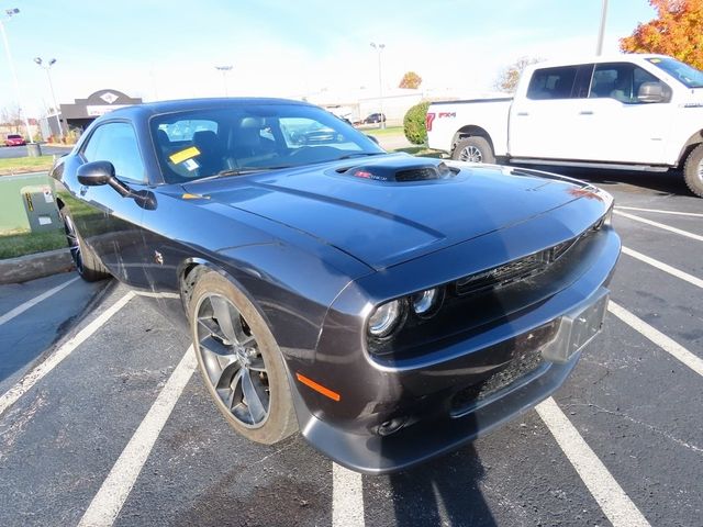 2016 Dodge Challenger 392 Hemi Scat Pack Shaker