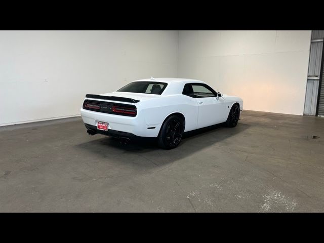 2016 Dodge Challenger R/T Scat Pack