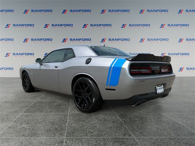 2016 Dodge Challenger R/T Scat Pack