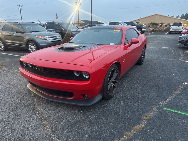 2016 Dodge Challenger 392 Hemi Scat Pack Shaker