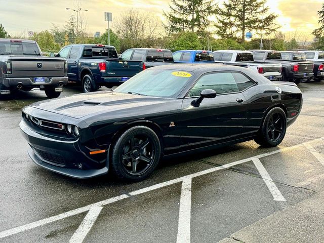 2016 Dodge Challenger R/T Scat Pack