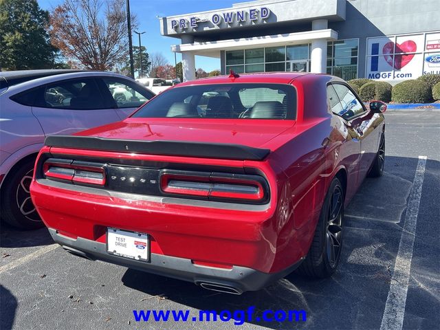 2016 Dodge Challenger R/T Scat Pack