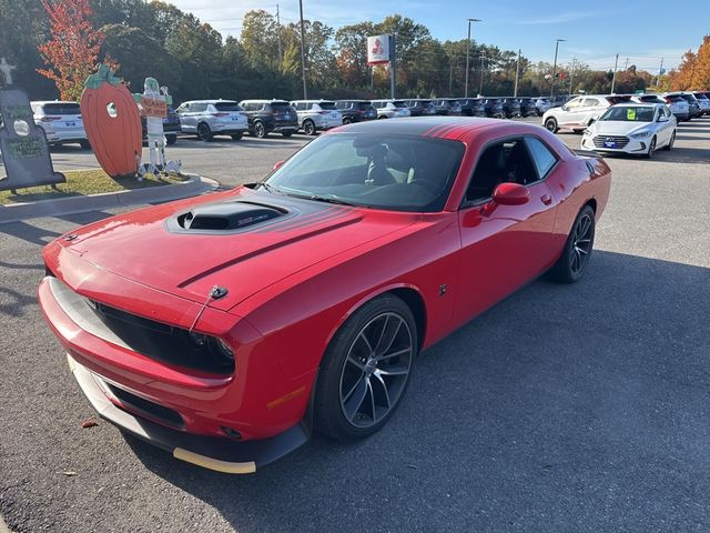 2016 Dodge Challenger 392 Hemi Scat Pack Shaker