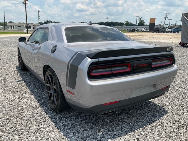 2016 Dodge Challenger 392 Hemi Scat Pack Shaker