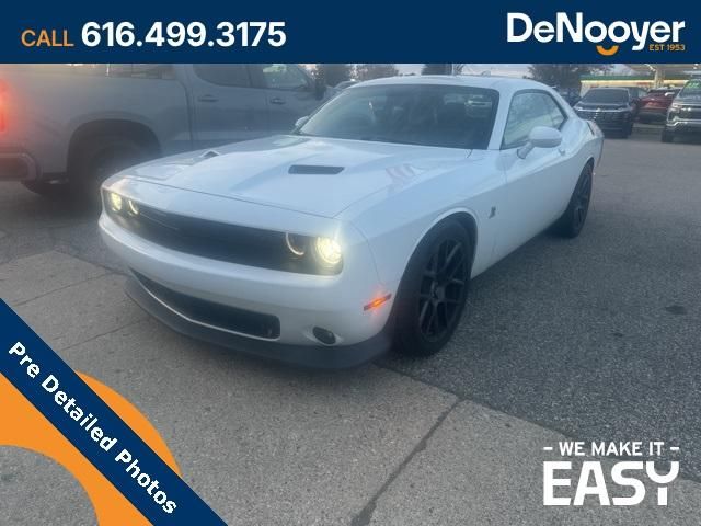 2016 Dodge Challenger R/T Scat Pack