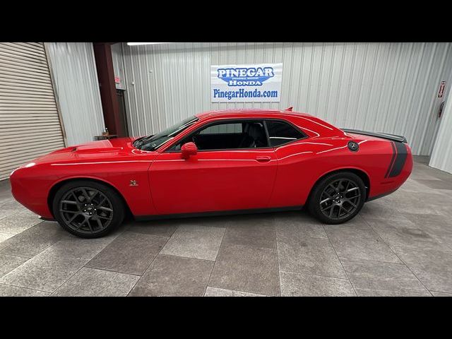 2016 Dodge Challenger R/T Scat Pack