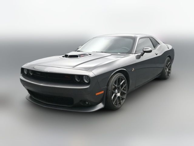 2016 Dodge Challenger 392 Hemi Scat Pack Shaker