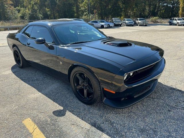 2016 Dodge Challenger 392 Hemi Scat Pack Shaker