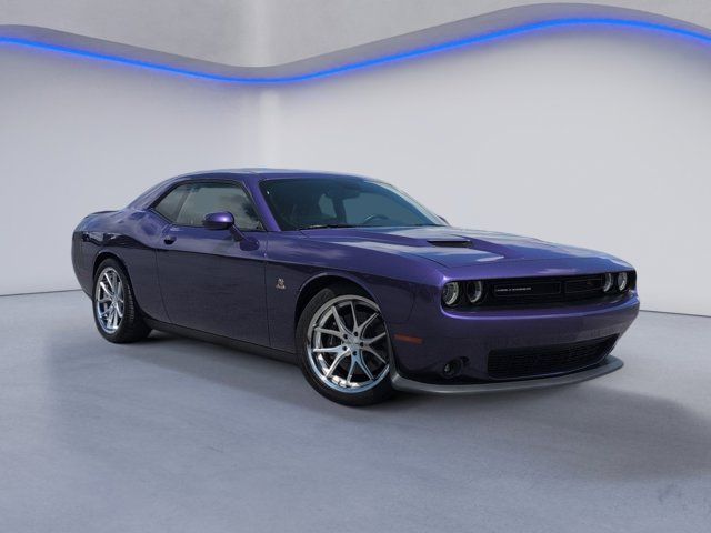2016 Dodge Challenger R/T Scat Pack