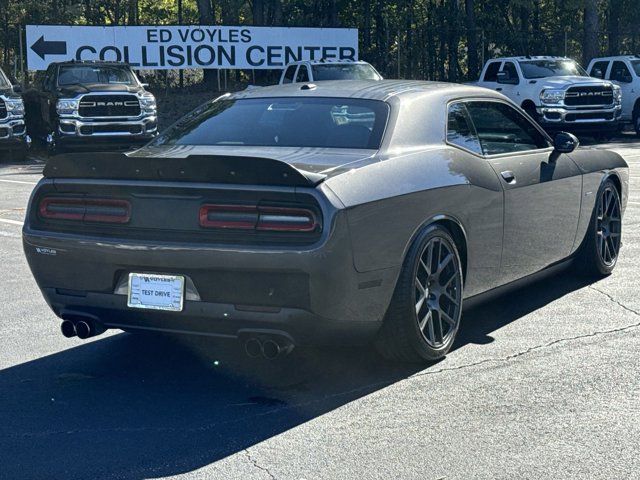 2016 Dodge Challenger R/T Shaker