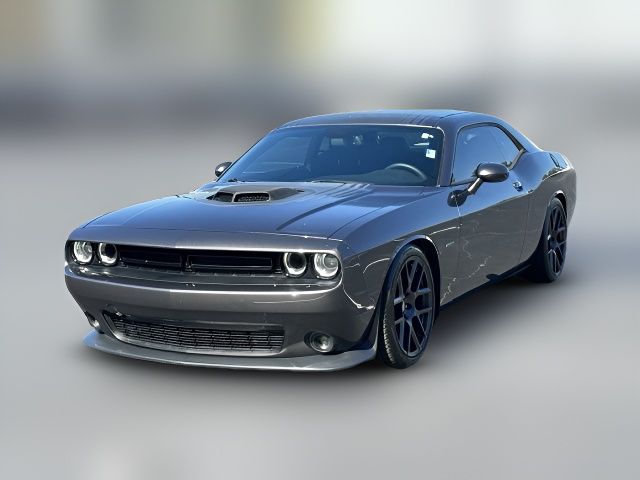 2016 Dodge Challenger R/T Shaker