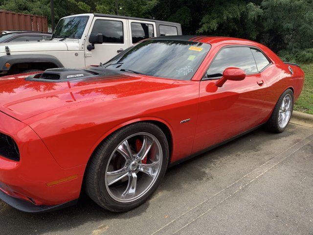 2016 Dodge Challenger R/T Shaker